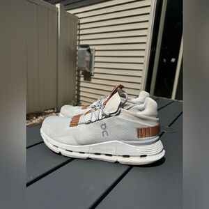 Cloudnova Running Shoes